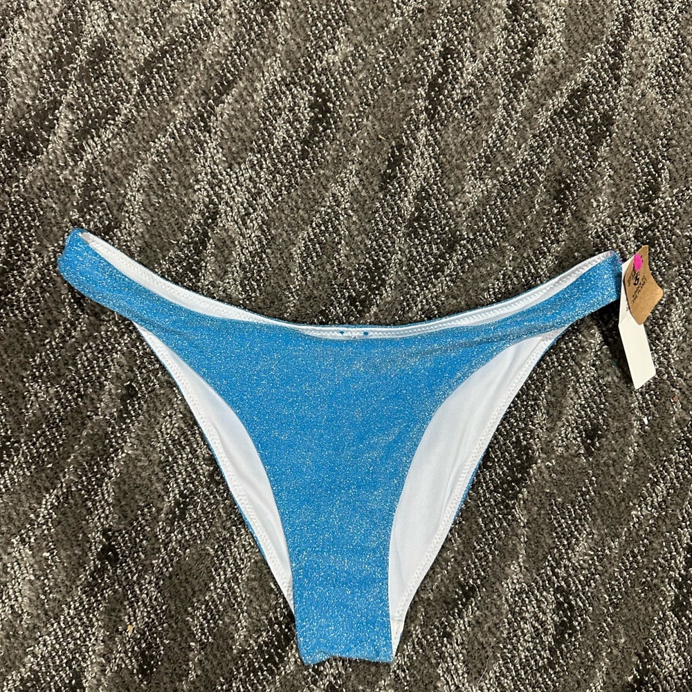 Victorias Secret Small w/ tags bikini bottom